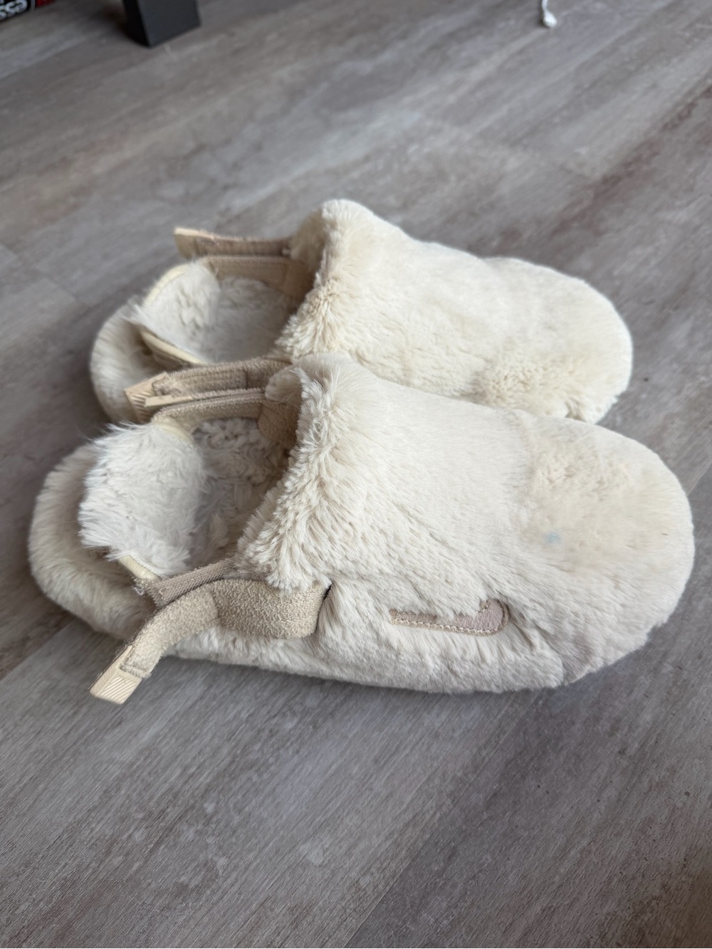 Nike Cream Fuzzy Slip-On Slippers